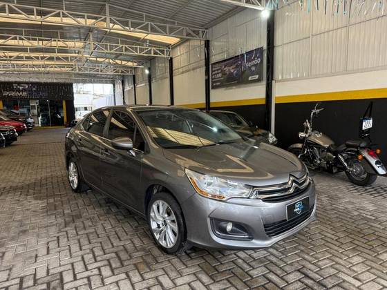 CITROËN C4 LOUNGE 1.6 TENDANCE 16V TURBO FLEX 4P AUTOMÁTICO CITROËN C4 LOUNGE 1.6 TENDANCE 16V TURBO FLEX 4P AUTOMÁTICO